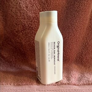 O&M SEVEN DAY MIRACLE MOISTURE MASQUE (8.4OZ)